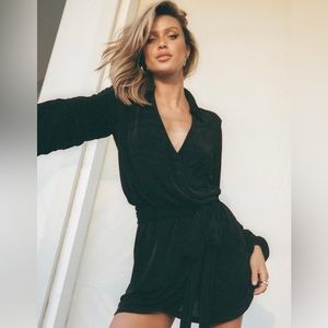 Princess Polly Collared Long Sleeve Dress with Belt Tie. Only worn once!